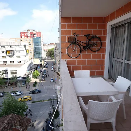 Fisi Apartment *