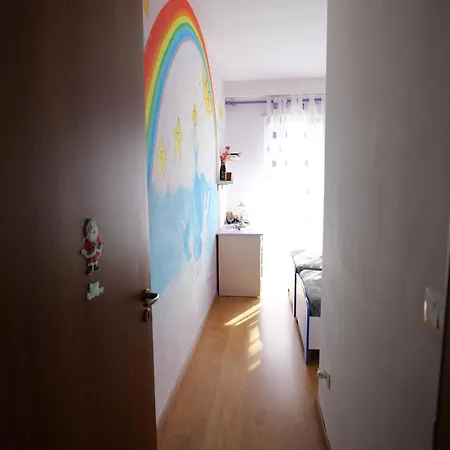 Fisi Apartment *